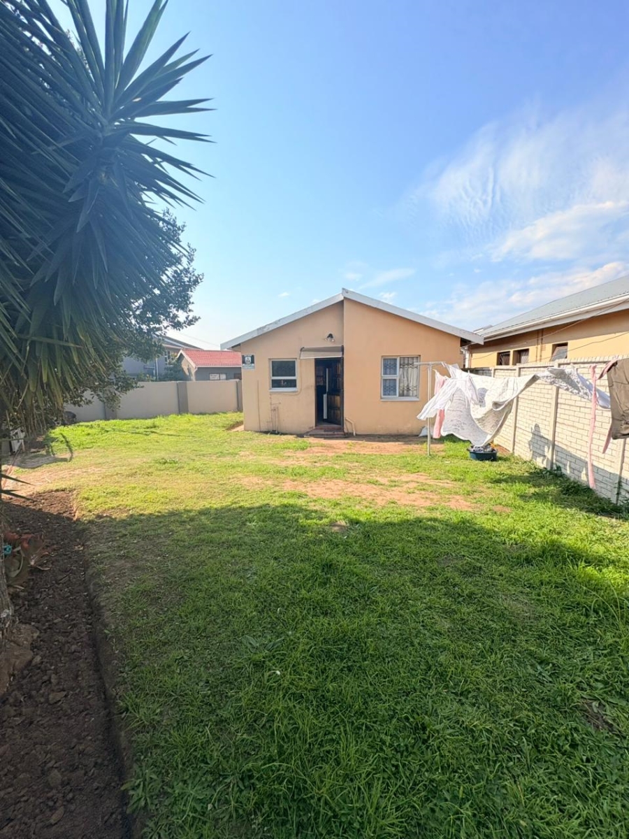 2 Bedroom Property for Sale in Amalinda Eastern Cape